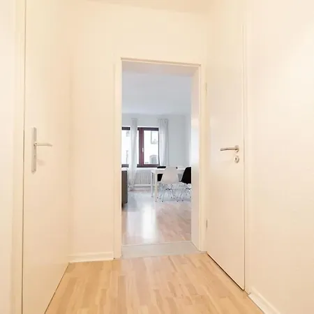 Exklusive 2-zimmer Neustadt 4 Pers. 公寓 *