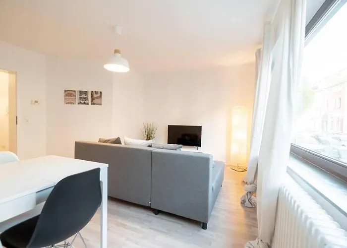 Exklusive 2-zimmer Neustadt 4 Pers. Apartamento